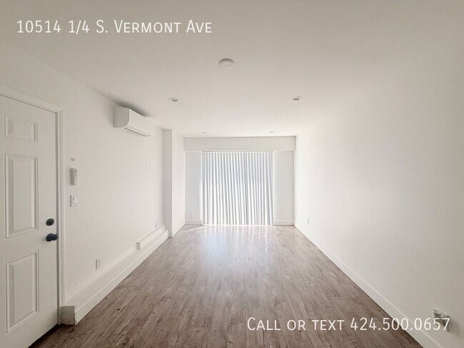 10514 1/4 S. Vermont Ave-