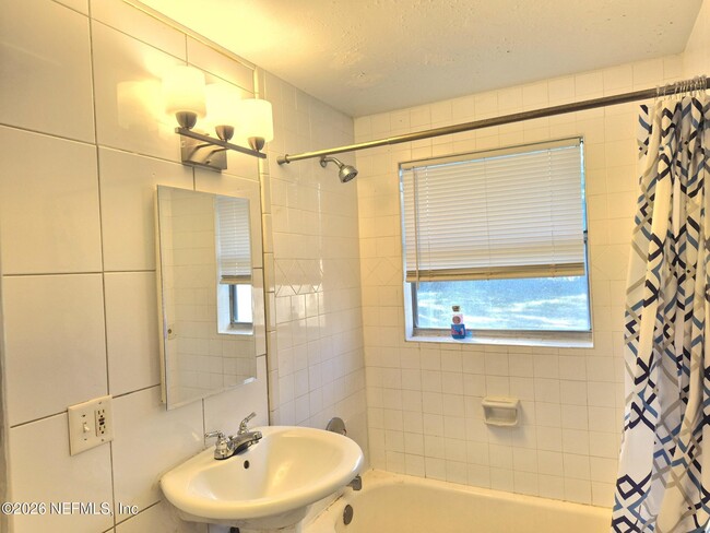 Photo - 5836 Sonora Dr W