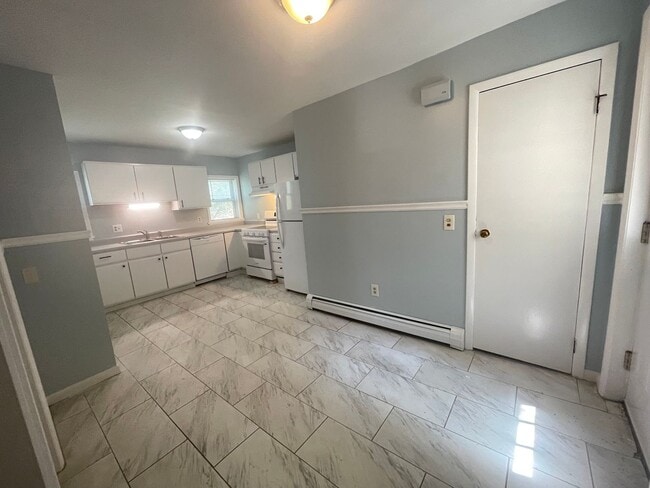 Photo - 24 S John St Unit Front