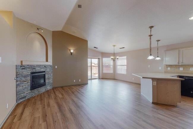 Photo - 745 Valley Meadows Dr