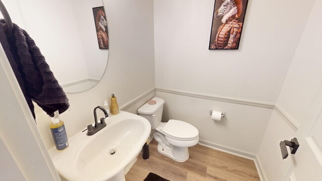 Photo - 3325 Castleberry Village Cir