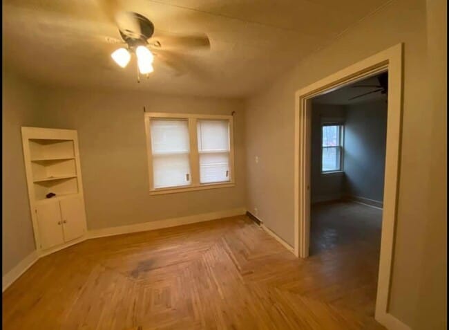 Building Photo - 1527 Ferry St Unit 1527 Ferry Street Rental