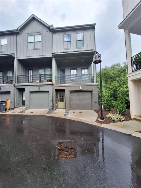 Photo - 166 Chestnut Cir Townhome