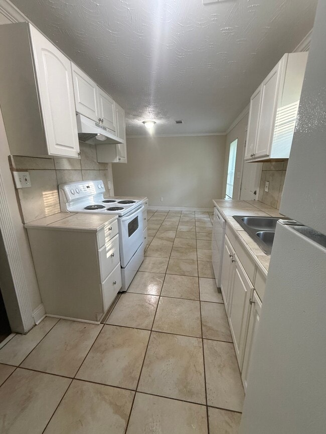 Photo - 4003 W Lake Rd