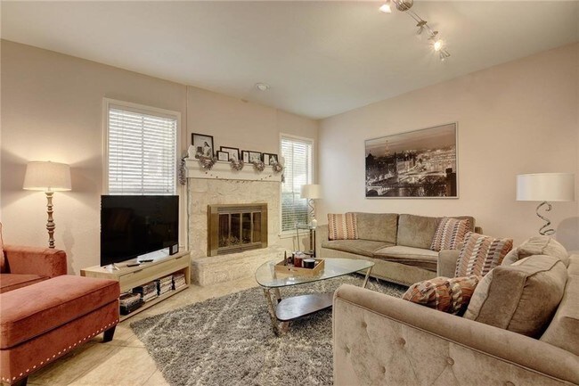 Photo - 2529 Rio Grande St Unit 68