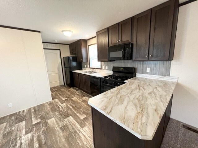 Photo - 46000 Geddes Rd
