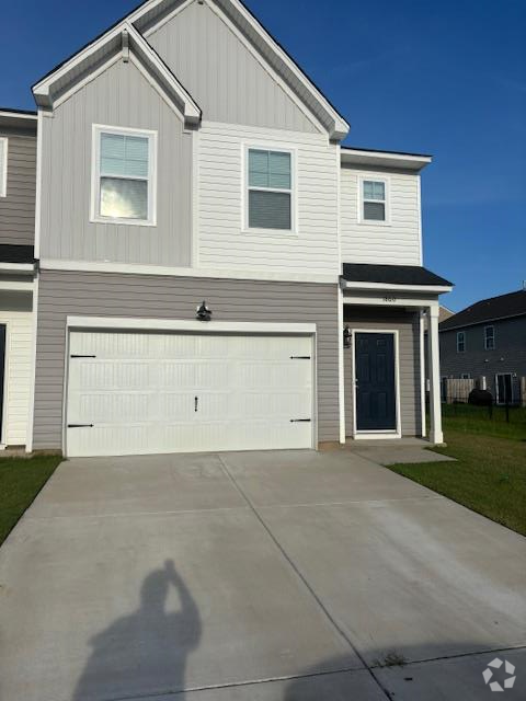 Building Photo - 1860 Payne Dr Rental