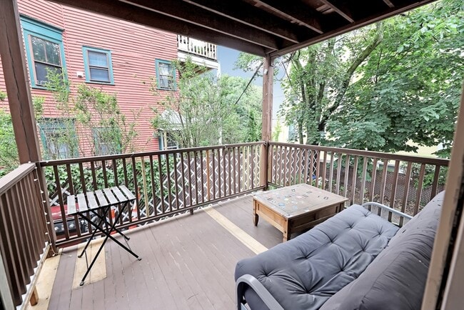 Photo - 79 Perkins St Unit 2