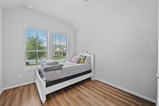 Photo - 21019 Seneca Bluff Ln