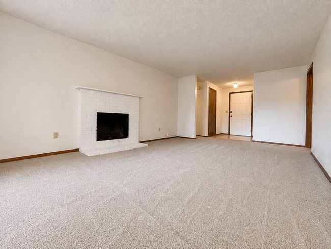 Photo - 21318 SE Alder Ct