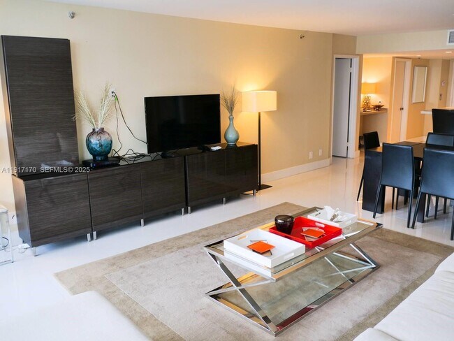 Photo - 1717 N Bayshore Dr Unit A-3847