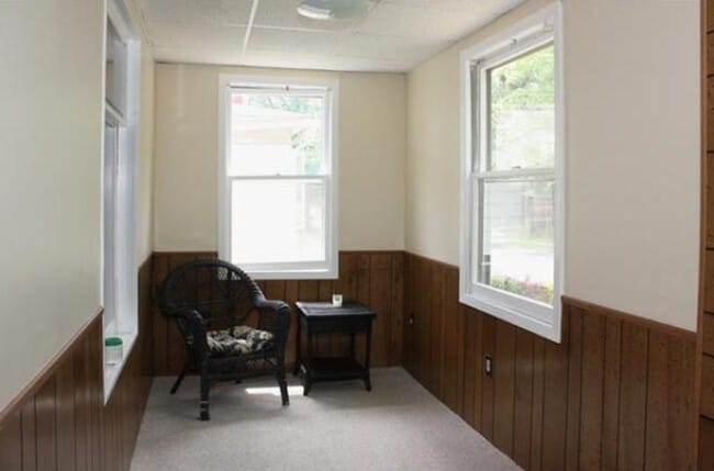 Photo - 1028 23rd Ave SE