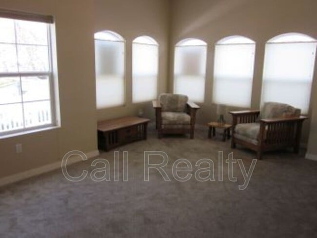 Photo - 1605 W 13th Ave