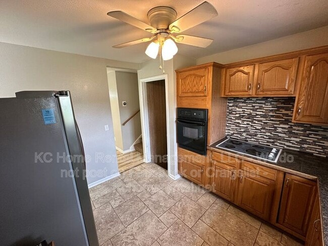 Photo - 5029 NE 56th Pl