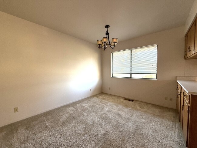 Photo - 252 Estates Dr