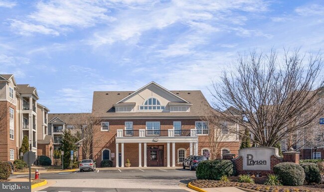 Building Photo - 12956 Centre Park Cir Unit 111