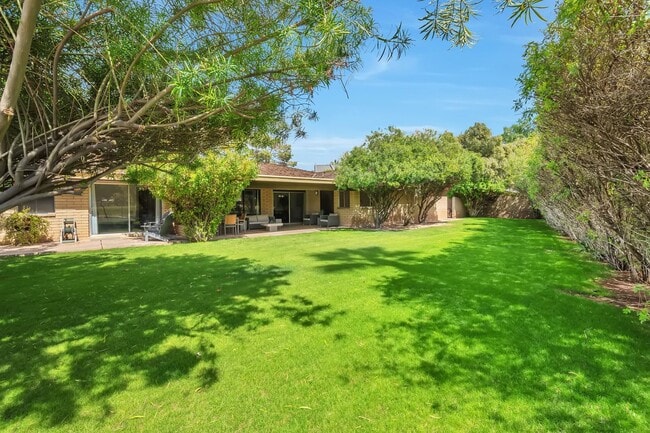 TEMPE GOLF COURSE HOME in SHALIMAR NEIGHBO... - TEMPE GOLF COURSE HOME in SHALIMAR NEIGHBO...