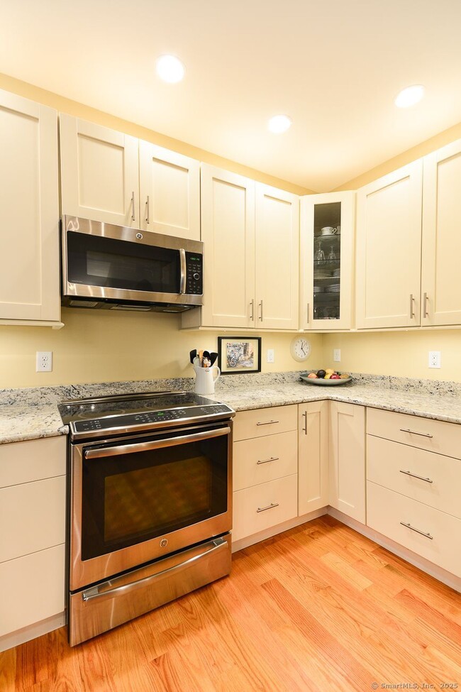 Photo - 10 Fort Hill Rd Unidad 3B