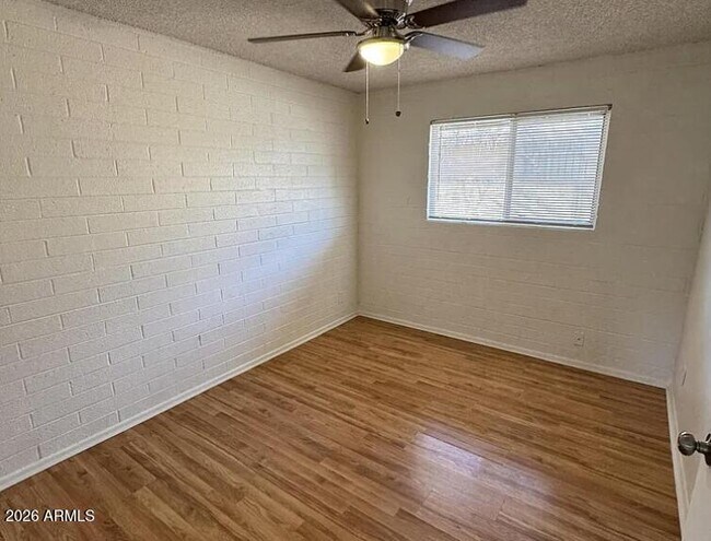 Photo - 10831 N 18th Ave