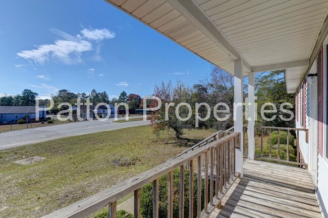 Photo - West Columbia Home- Hamlet South Commuity