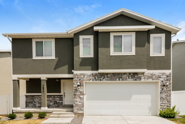 Building Photo - 7877 Cronus Ln