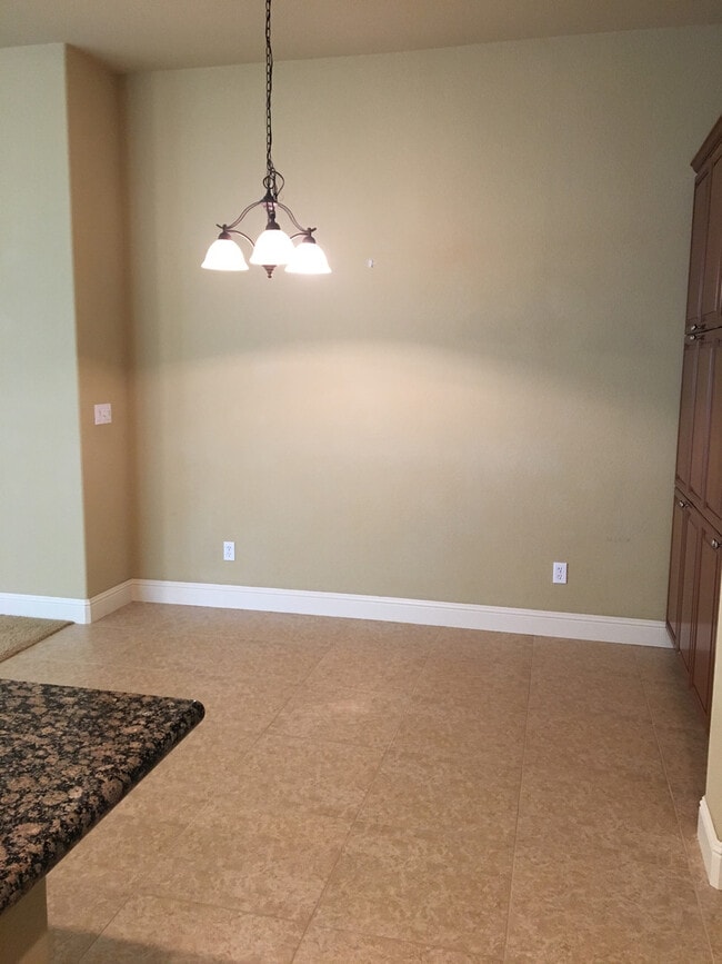 Photo - Gorgeous Folsom Home close to shopping,schools, and more!