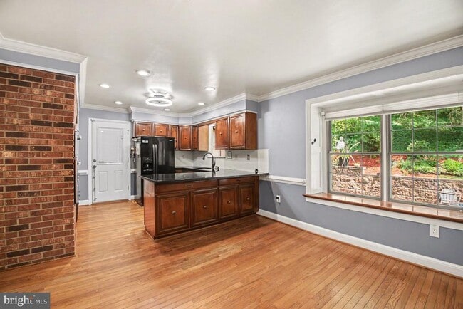 Photo - 2029 Farragut Dr