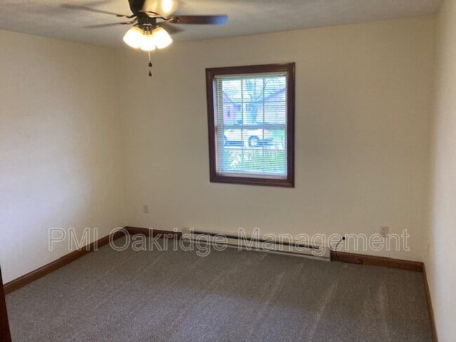 Photo - 1373 Michael Ct