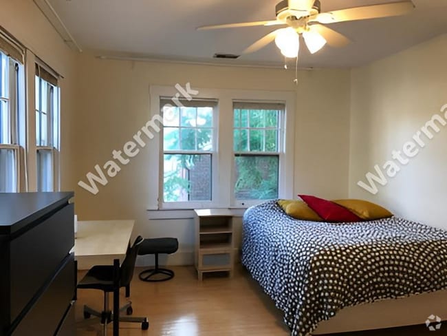 Building Photo - 5335 42nd Pl NW Rental