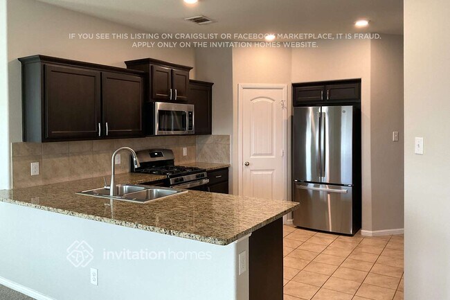 Photo - 848 Wylie St