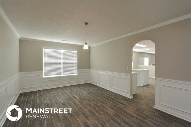 Photo - 220 Hillside Oak Ln