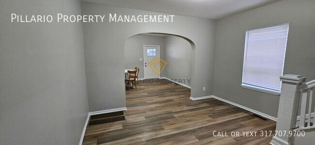 Photo - 933 N Dearborn St Unit 933