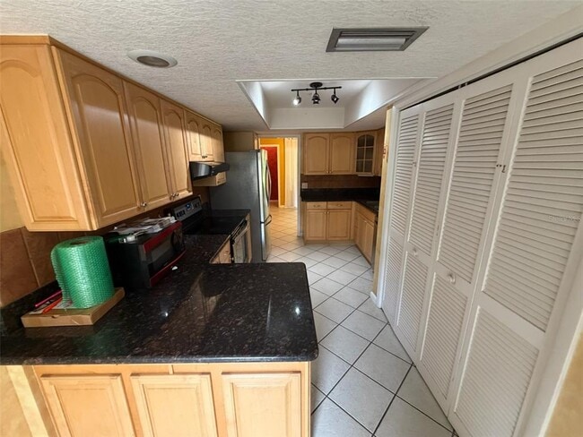 Photo - 4836 Pebble Beach Dr Unit B