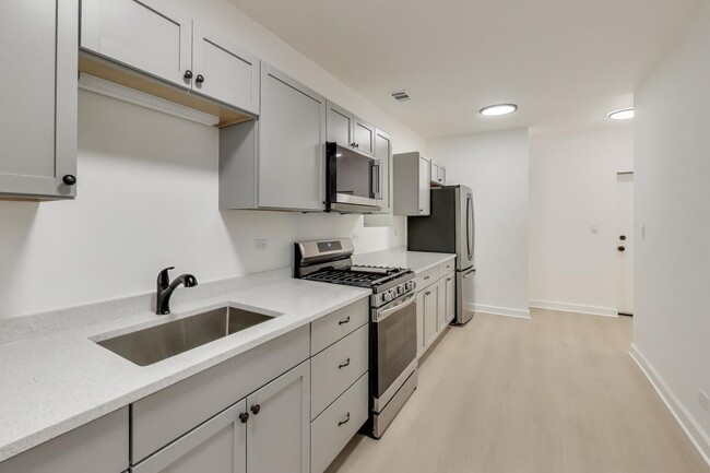 Photo - 1244 N Wolcott Ave Unit 1