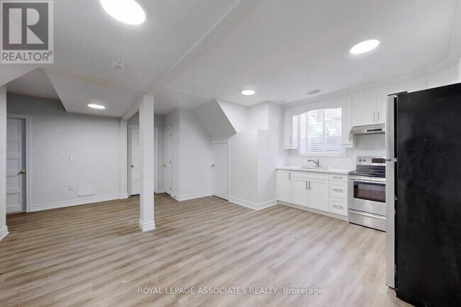 Photo - 285 Bartley Bull Pkwy