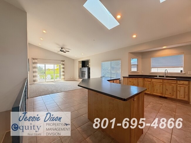 Photo - 2609 W 3500 N