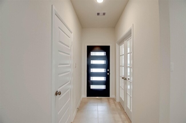 Photo - 18827 Carlisle Landing Ln