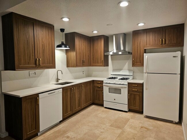 Building Photo - 2605 Arkansas Ave Unit 1