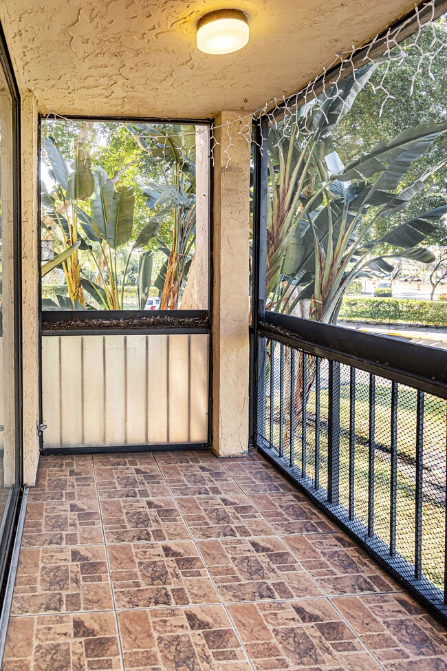 Photo - 2455 Lindell Blvd