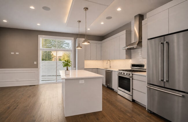 Photo - 4318 S Drexel Blvd