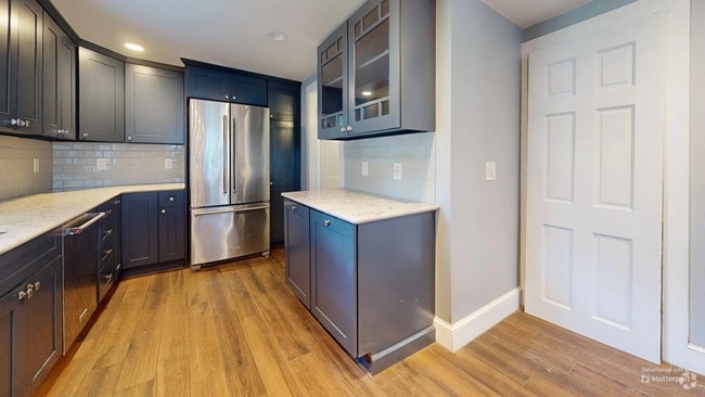 Building Photo - 55 Brentwood St Unit A Rental