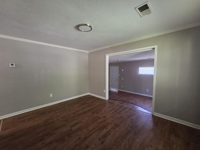 Photo - 3669 Trudy Cove