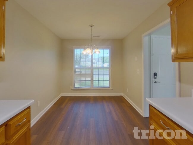 Photo - 2905 Haddox Pl