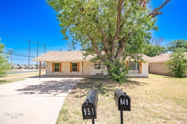 Photo - 949 Kenwood Dr