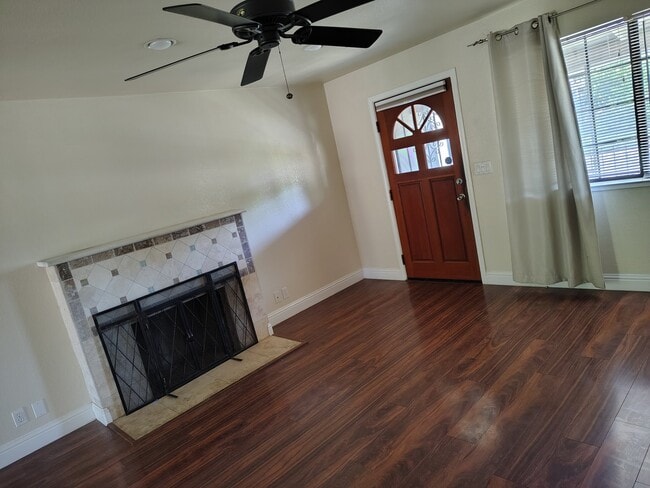 Photo - 2708 16th Ave
