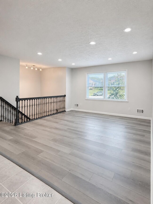 Photo - 5109 Volney Ct