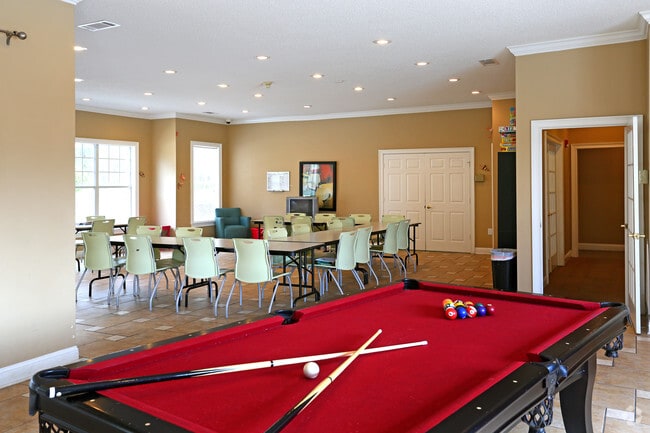 Photo - The Lakes at San Marcos Apartments