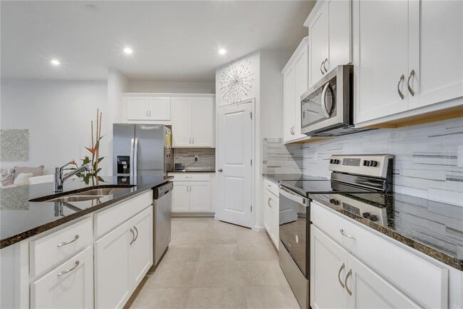 Photo - 1098 Boardwalk Pl