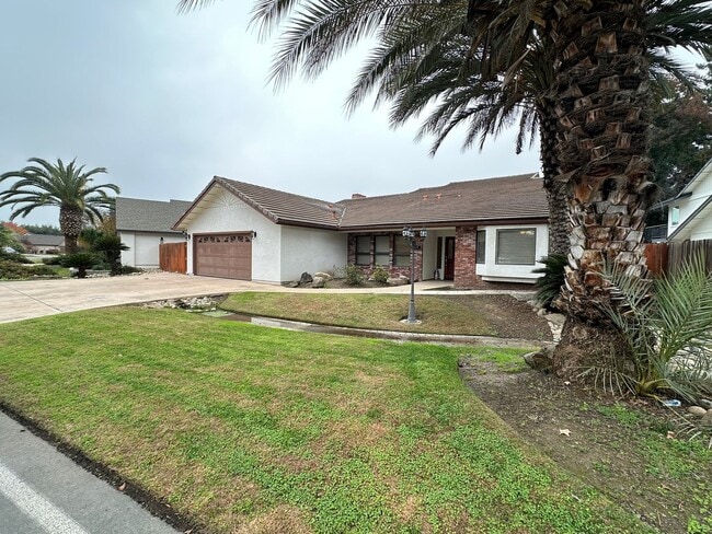 Photo - Spacious NW 2 story home locate in The Lakes available soon!