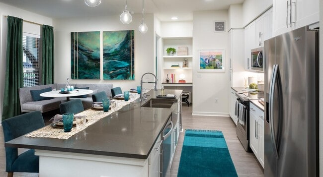 Photo - 10400 Research Blvd Unidad 219